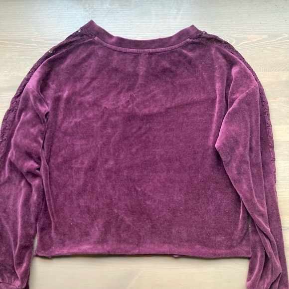 Velvet purple top - Picture 3 of 3